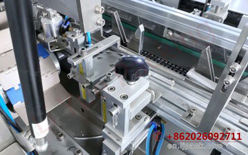 LY200-2 AUTOMATIC CARTONING MACHINE WITH INNER TRAY FOR FACI